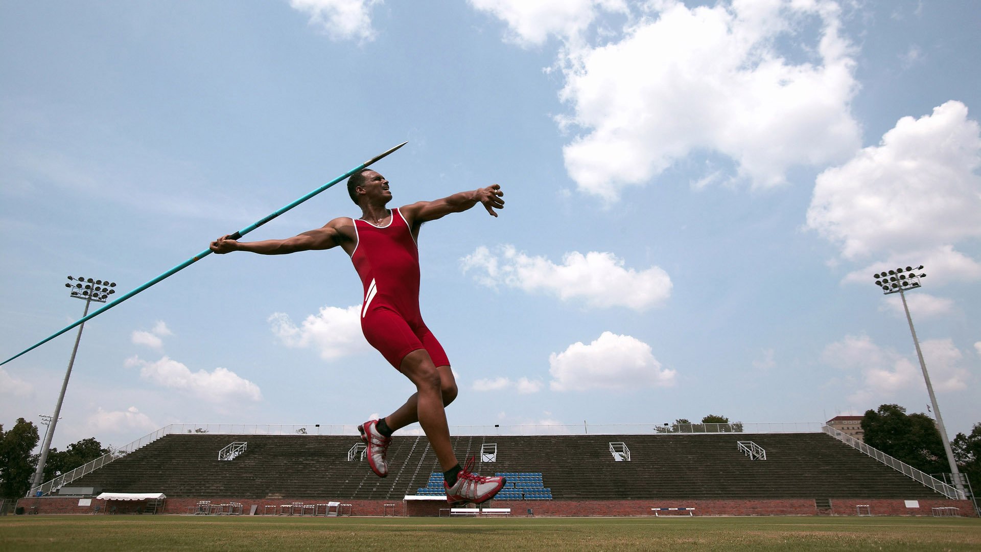 未来虚拟主播将成为电竞比赛的重要元素，虚拟主播的现状